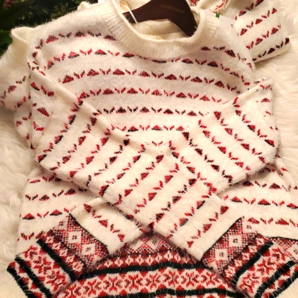 NEW 🎄 COPPER KEY SWEATER 🎄FINAL SALE